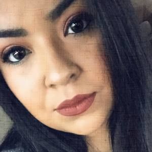 Meet your Posher, Elisa